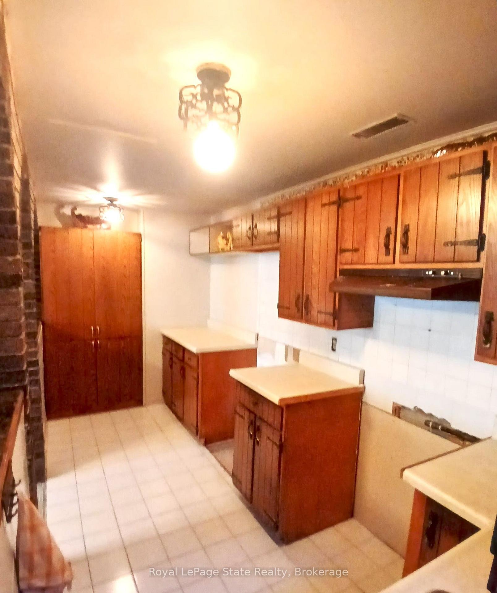 Photo 22 of 118 Craigroyston Road, Hamilton, Glenview — HOMEH