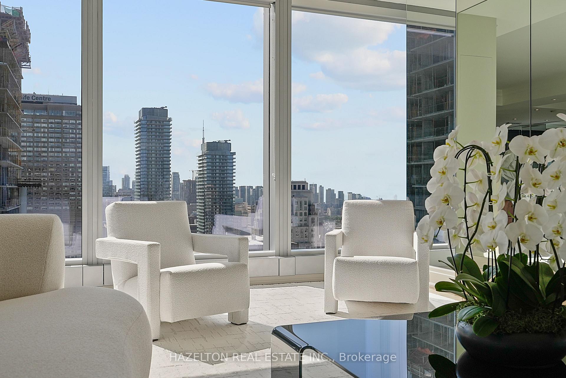 Front of Unit 3203, 50 Yorkville Avenue