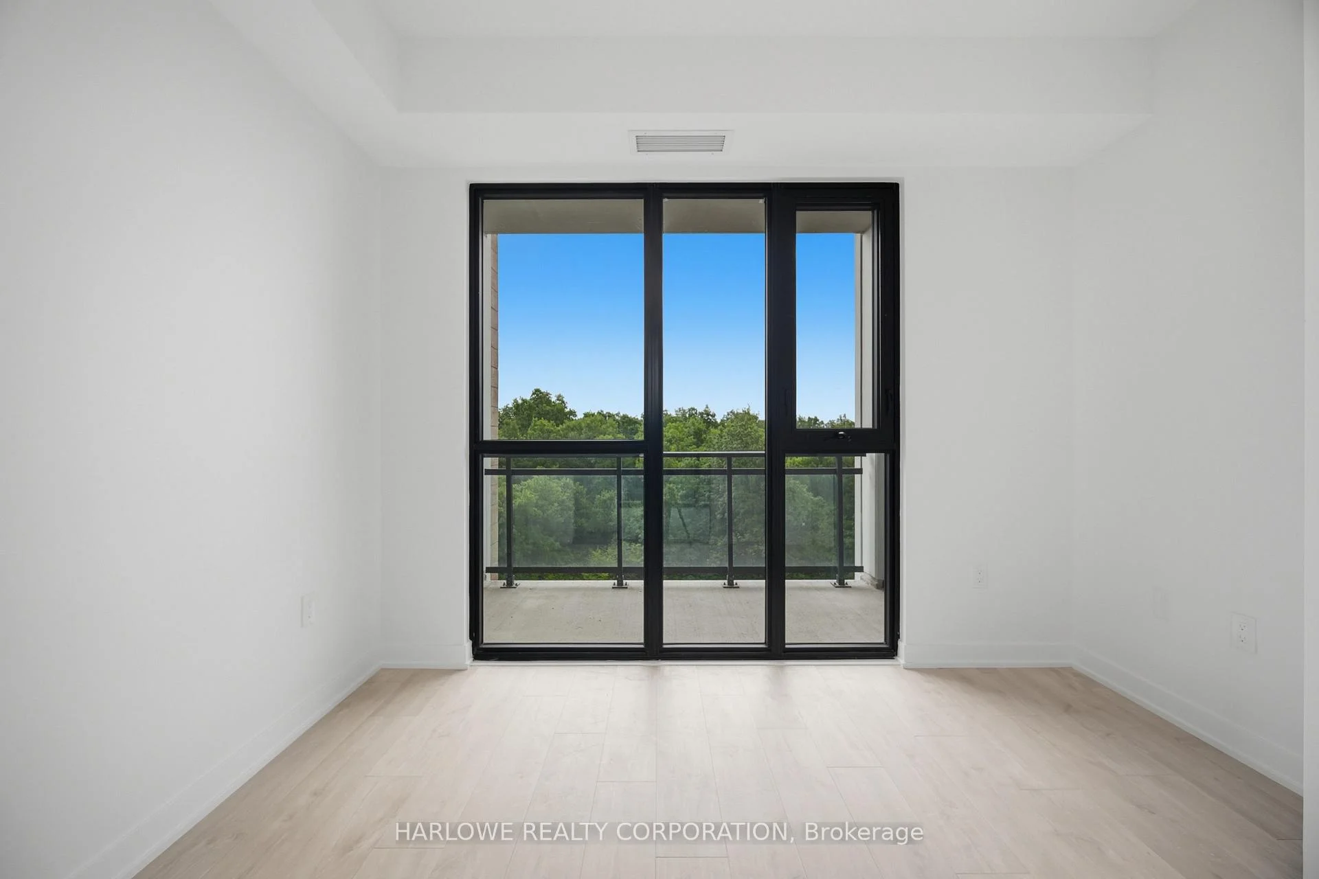 Photo 29 of Unit 617, 740 Whitlock Avenue, Milton, Cobban — HOMEH