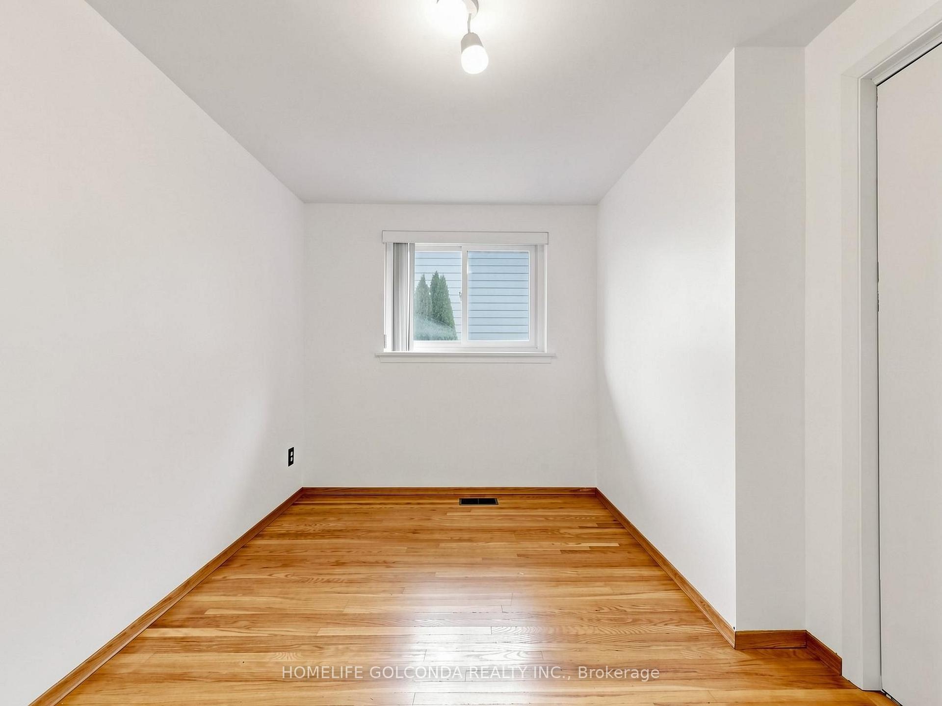 Photo 37 of 21 Grove Park Crescent, North York, Don Valley Village — HOMEH