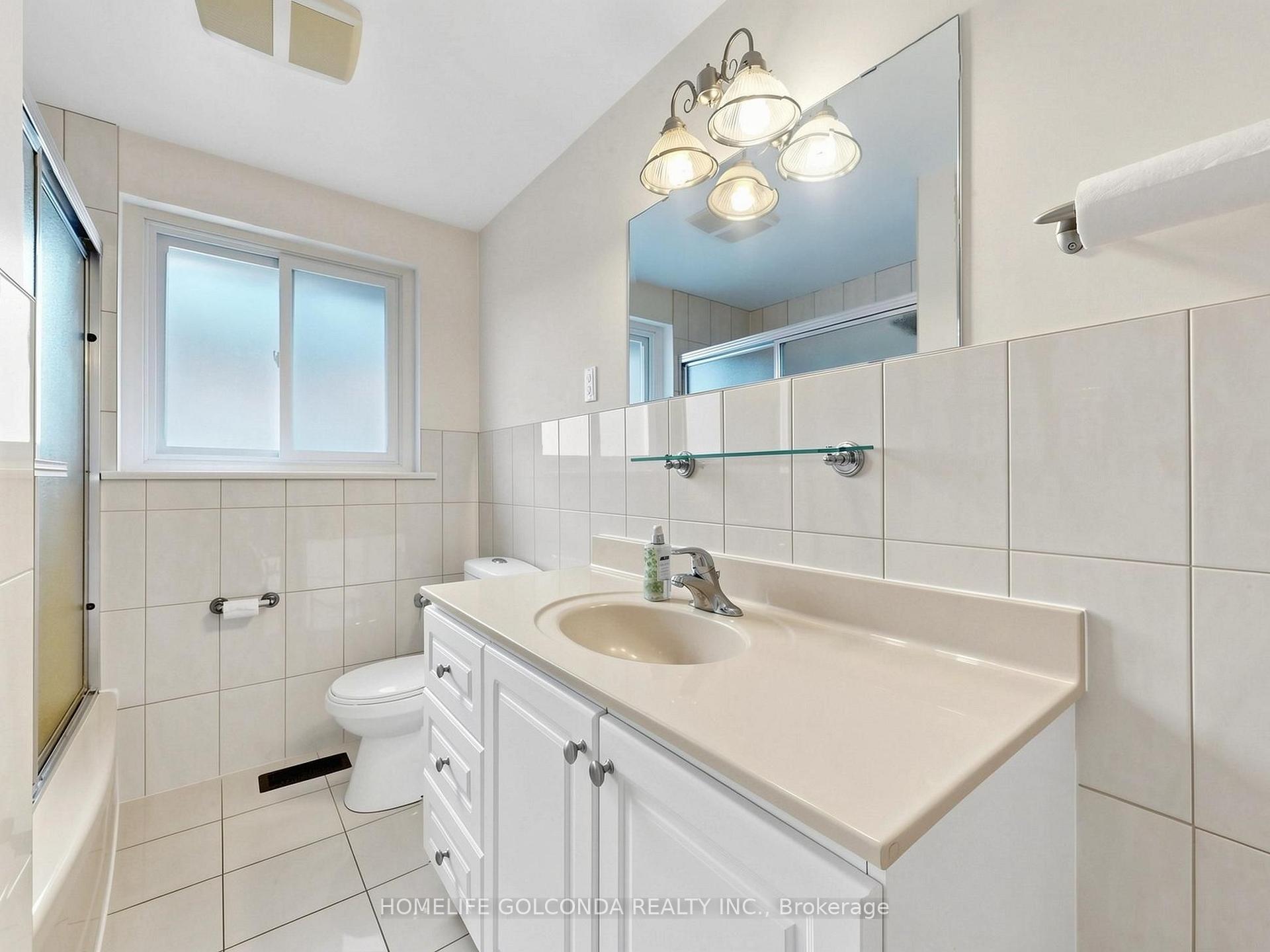 Photo 43 of 21 Grove Park Crescent, North York, Don Valley Village — HOMEH