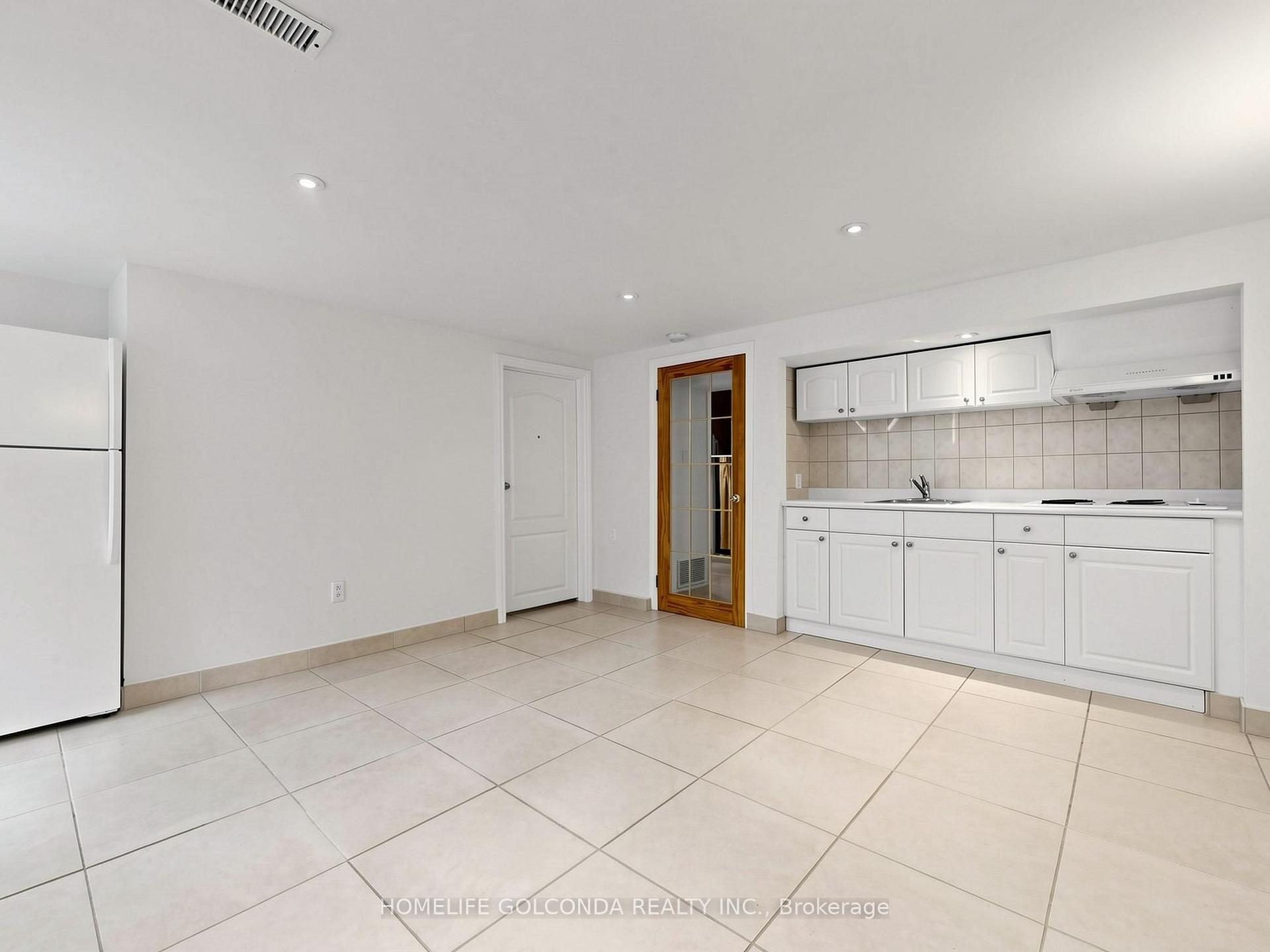 Photo 49 of 21 Grove Park Crescent, North York, Don Valley Village — HOMEH