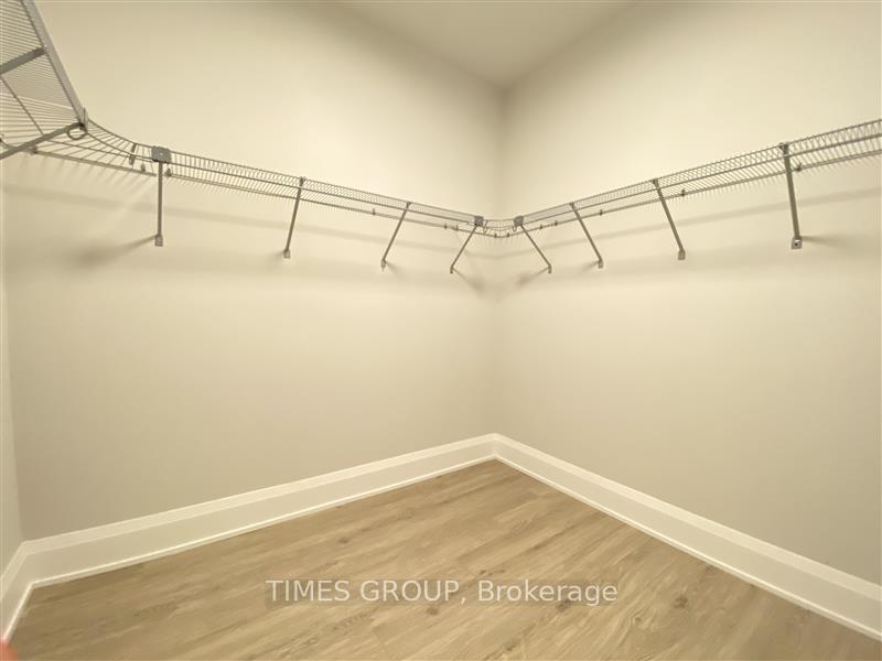 Photo 10 of Unit LPH01, 8 Water Walk, Markham, Unionville — HOMEH