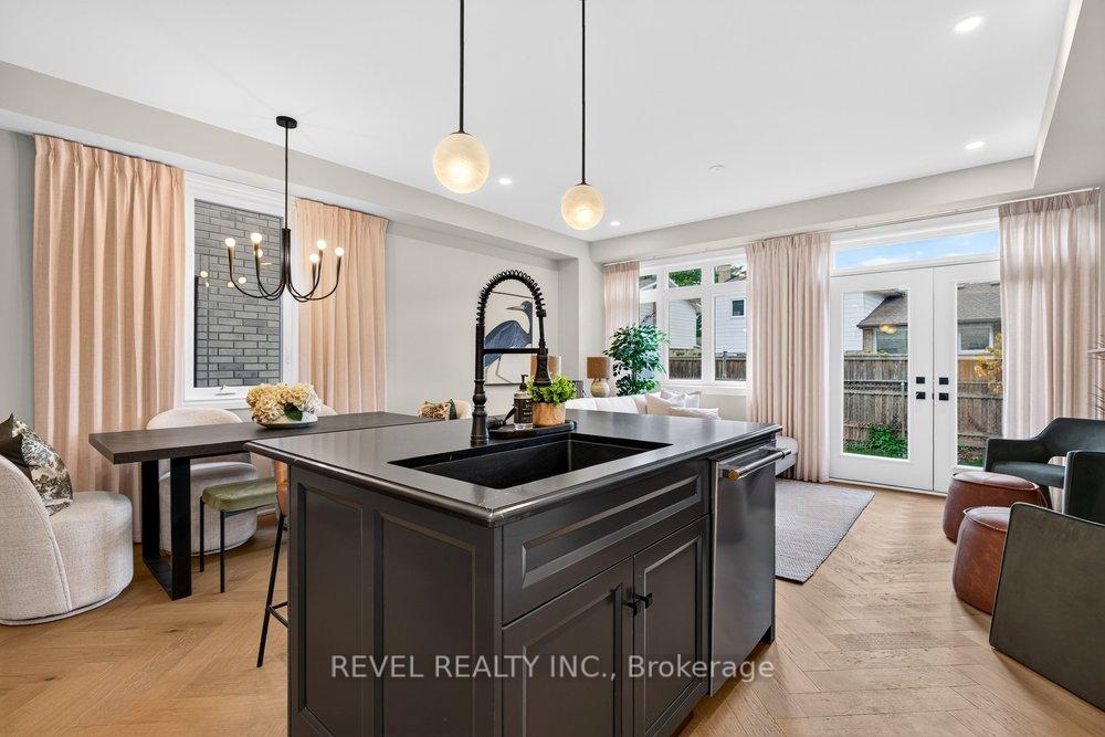 Photo 22 of 3173 Maplehill Drive, Burlington, Roseland — HOMEH