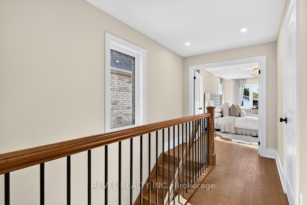 Photo 27 of 3173 Maplehill Drive, Burlington, Roseland — HOMEH