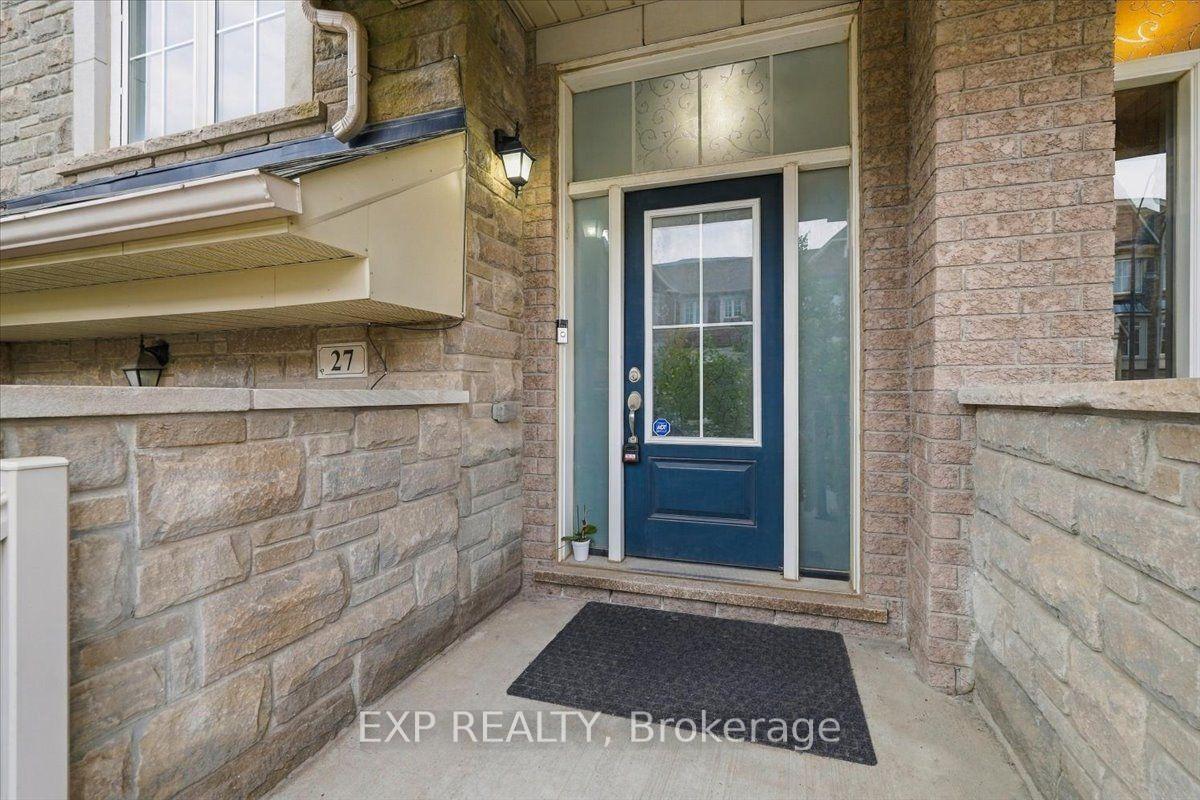 Photo 5 of 27 Rockbrook Trail, Brampton, Northwest Brampton — HOMEH