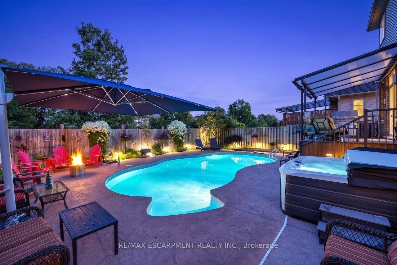 Photo 2 of 4453 Comfort Crescent, Lincoln, Beamsville — HOMEH