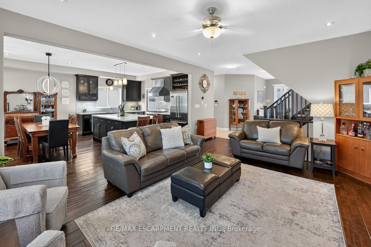 Photo 6 of 4453 Comfort Crescent, Lincoln, Beamsville — HOMEH