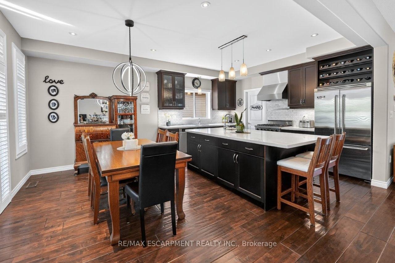Photo 8 of 4453 Comfort Crescent, Lincoln, Beamsville — HOMEH