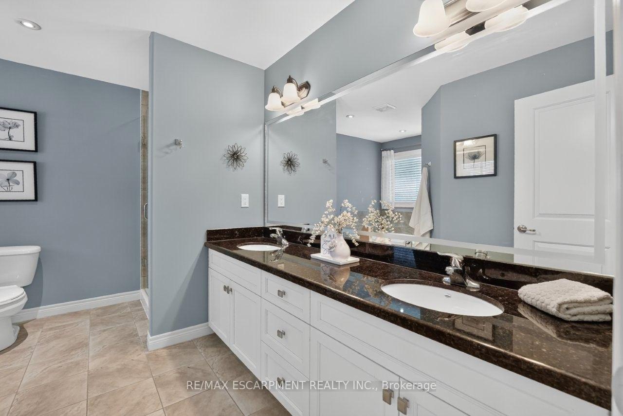 Photo 19 of 4453 Comfort Crescent, Lincoln, Beamsville — HOMEH
