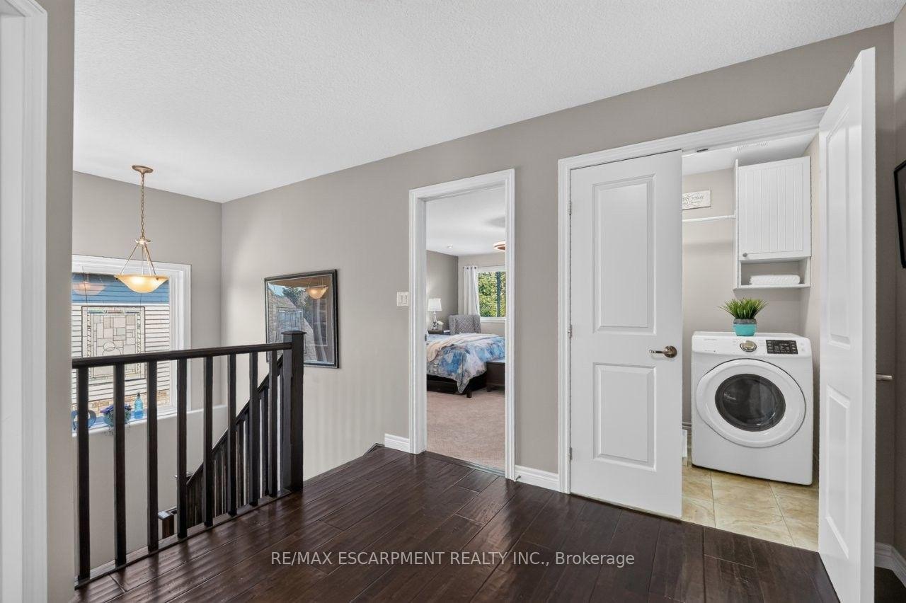 Photo 25 of 4453 Comfort Crescent, Lincoln, Beamsville — HOMEH
