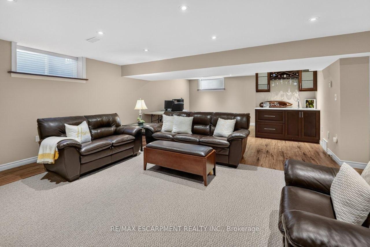 Photo 27 of 4453 Comfort Crescent, Lincoln, Beamsville — HOMEH