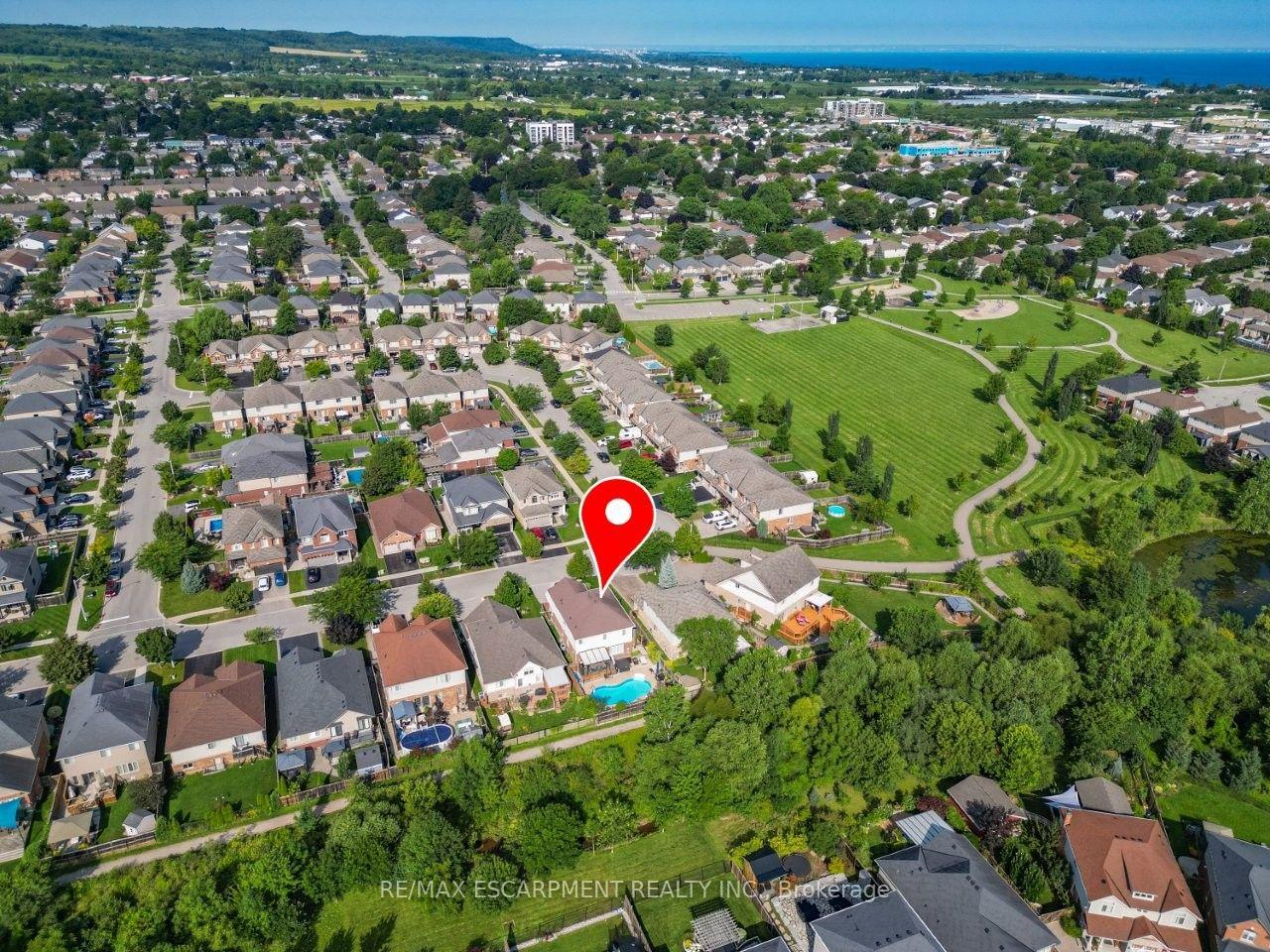 Photo 32 of 4453 Comfort Crescent, Lincoln, Beamsville — HOMEH