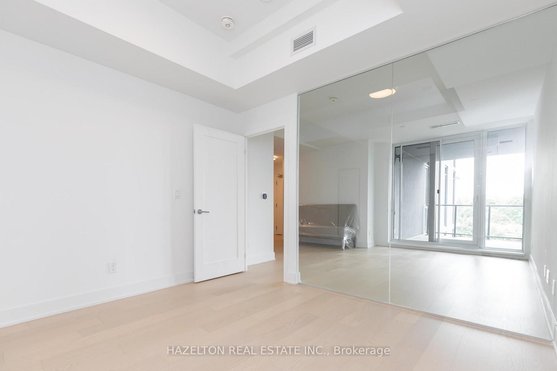 Photo 15 of Unit 706, 8 Manor Road W, Toronto, Yonge-Eglinton — HOMEH