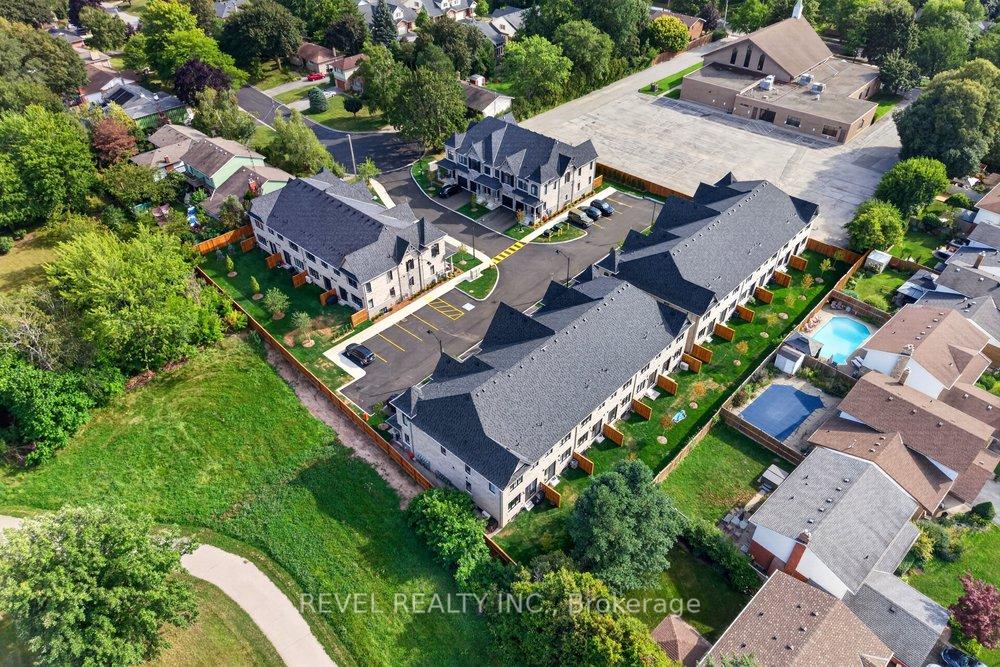Photo 46 of 3175 Maplehill Drive, Burlington, Roseland — HOMEH