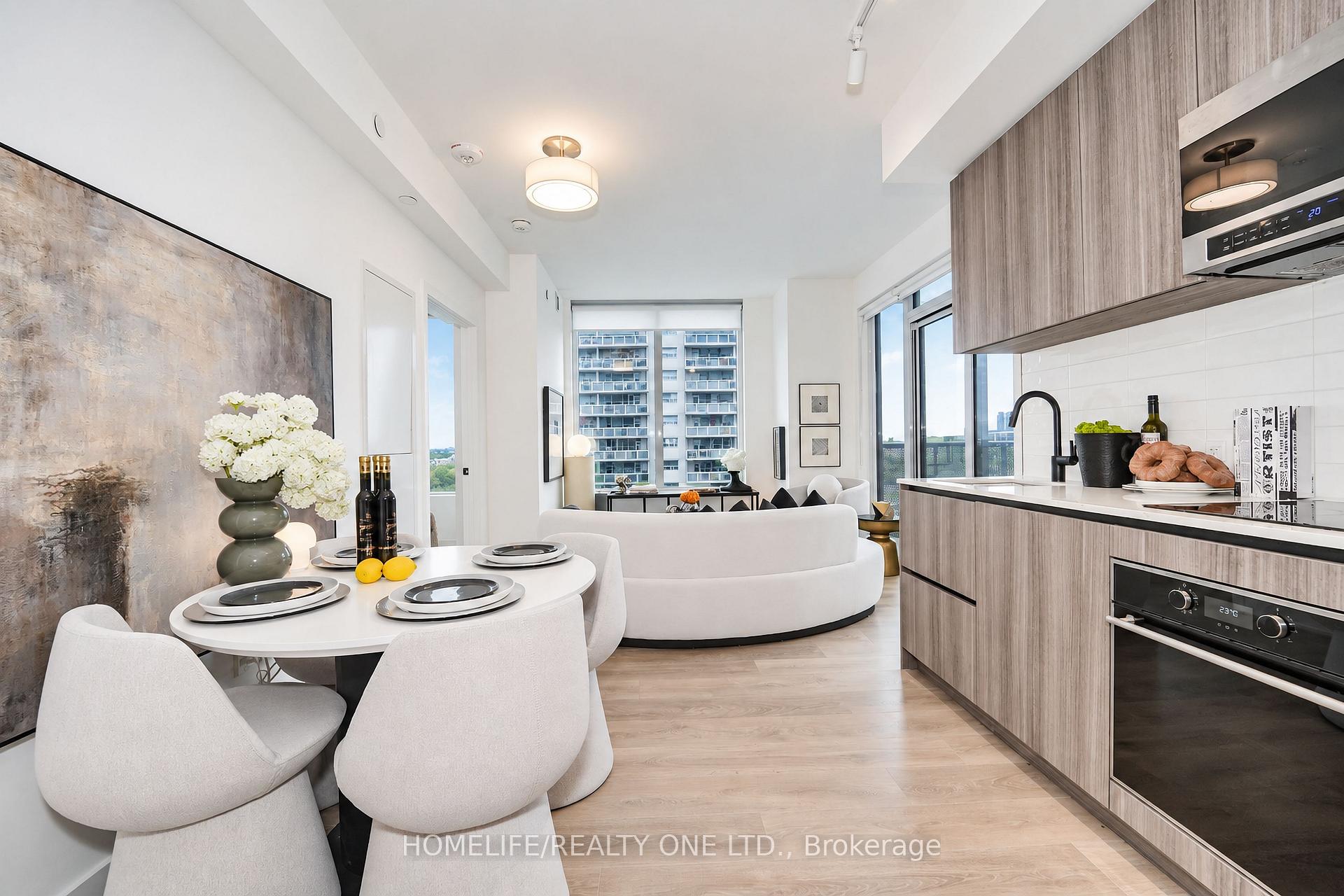 Photo 7 of Unit 1111, 117 Broadway Avenue, Toronto, Mount Pleasant West — HOMEH
