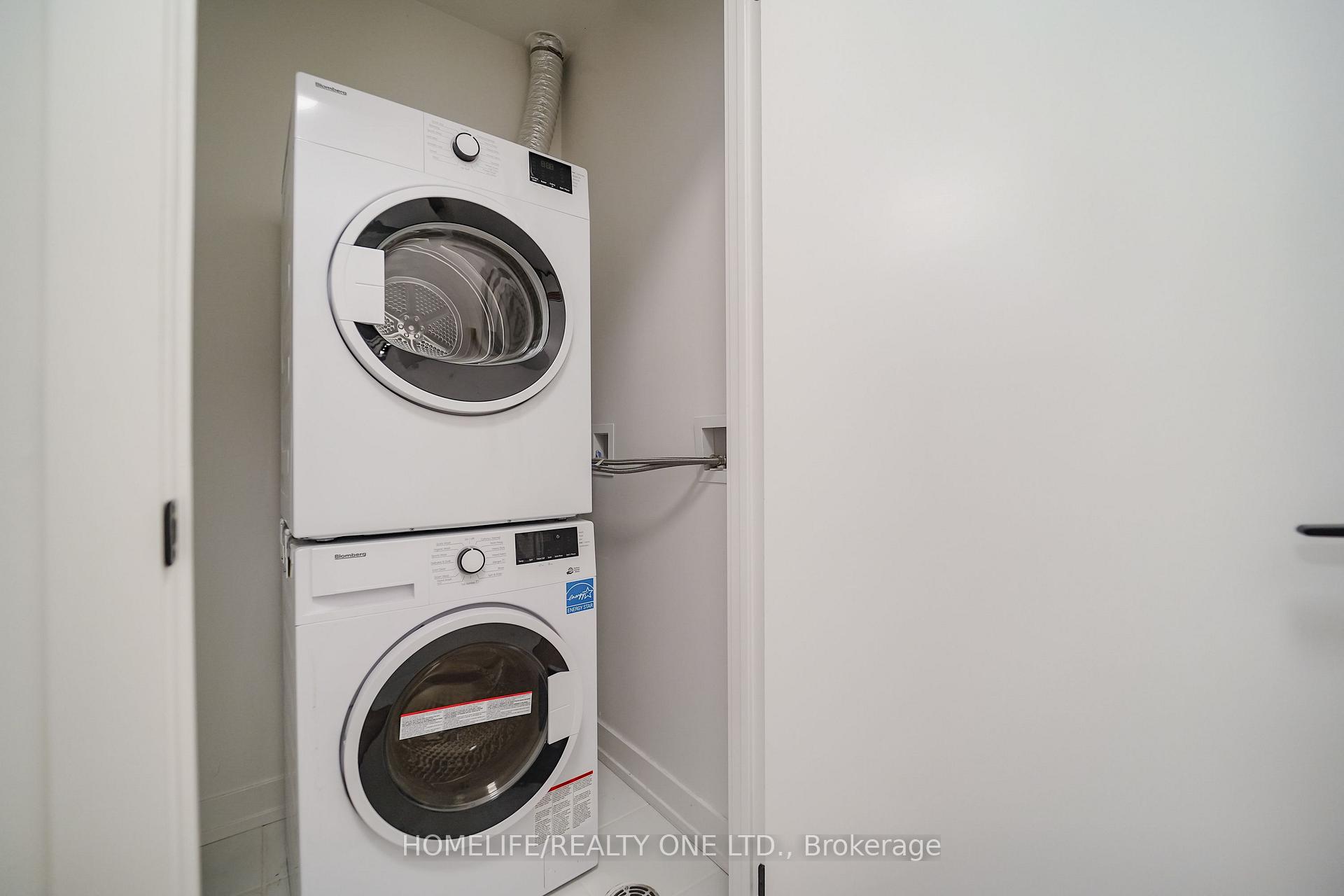 Photo 17 of Unit 1111, 117 Broadway Avenue, Toronto, Mount Pleasant West — HOMEH