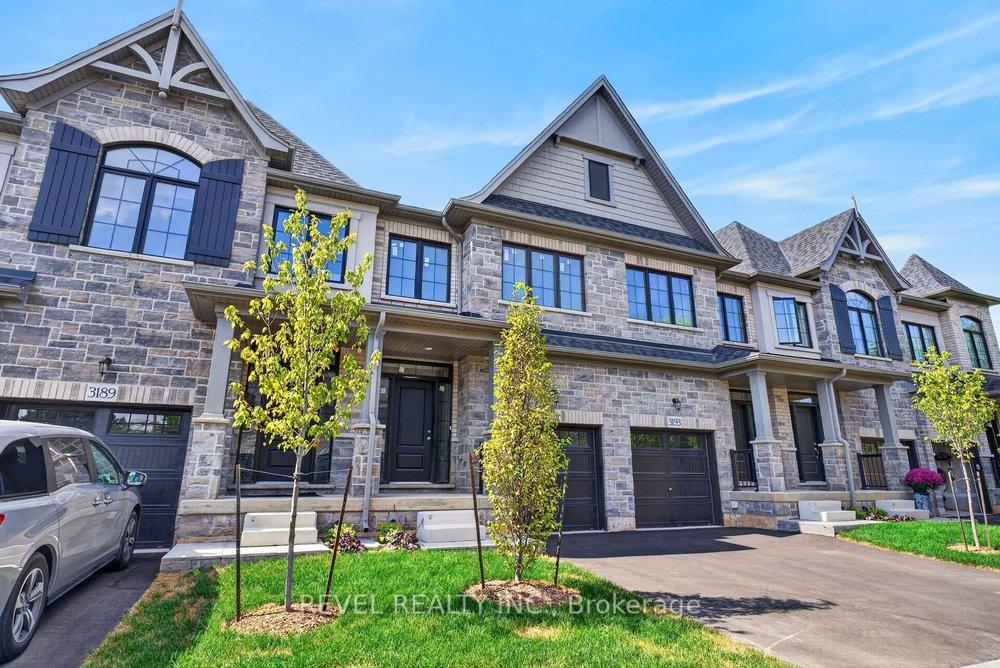 Photo 3 of 3191 Maplehill Drive, Burlington, Roseland — HOMEH