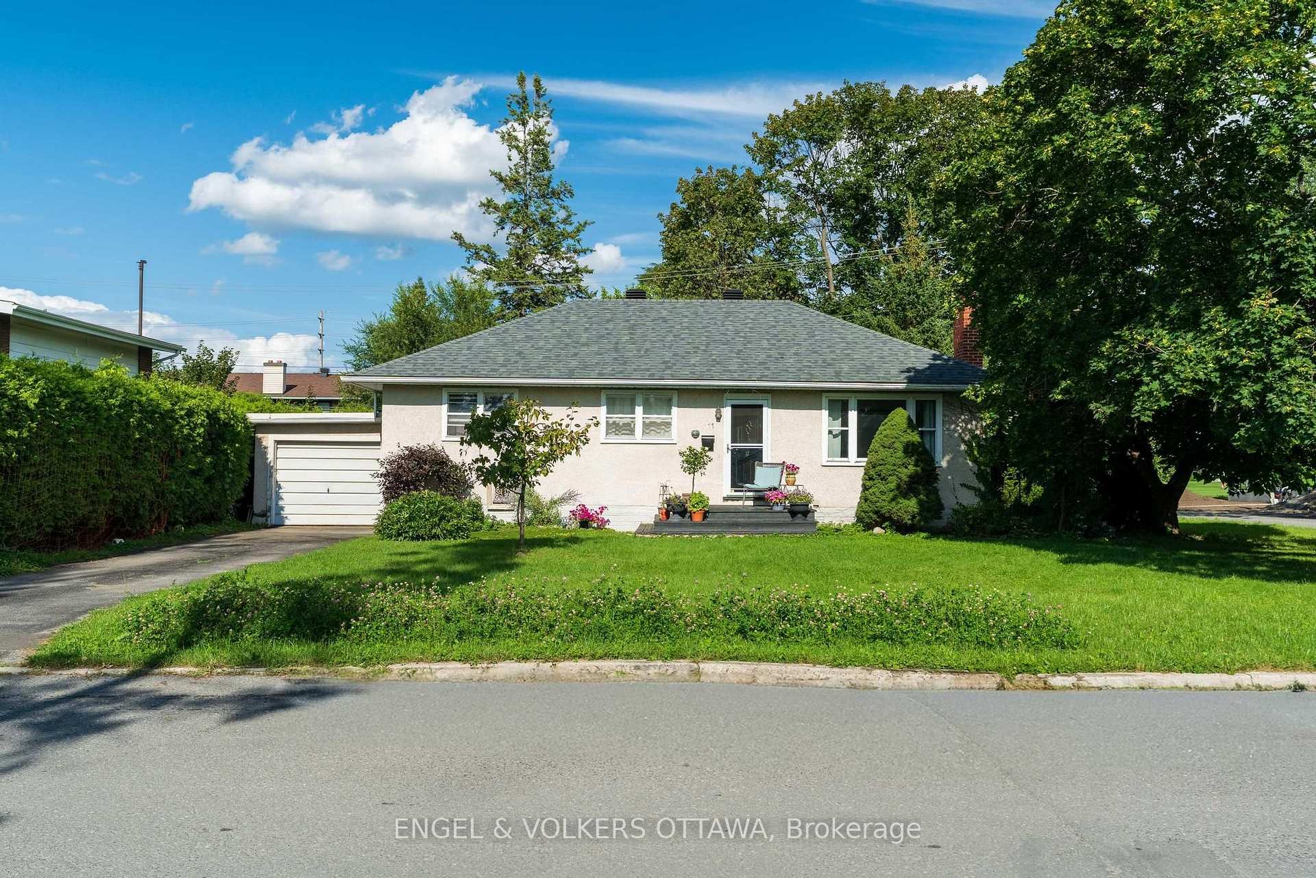 Photo of 11 Hilliard Avenue