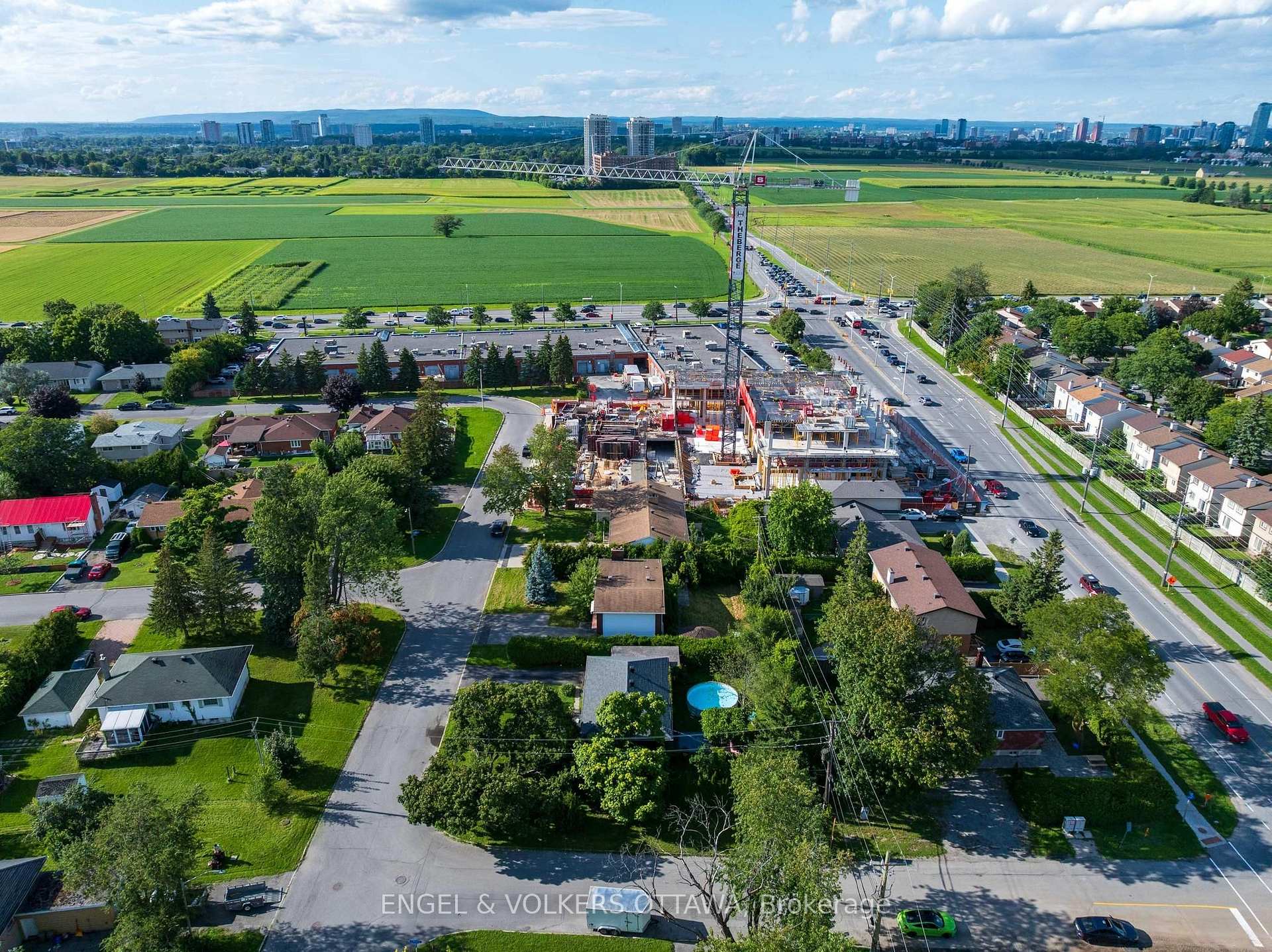 Photo 20 of 11 Hilliard Avenue, Ottawa, City View/Skyline/Fisher Heights/Parkwood Hills — HOMEH