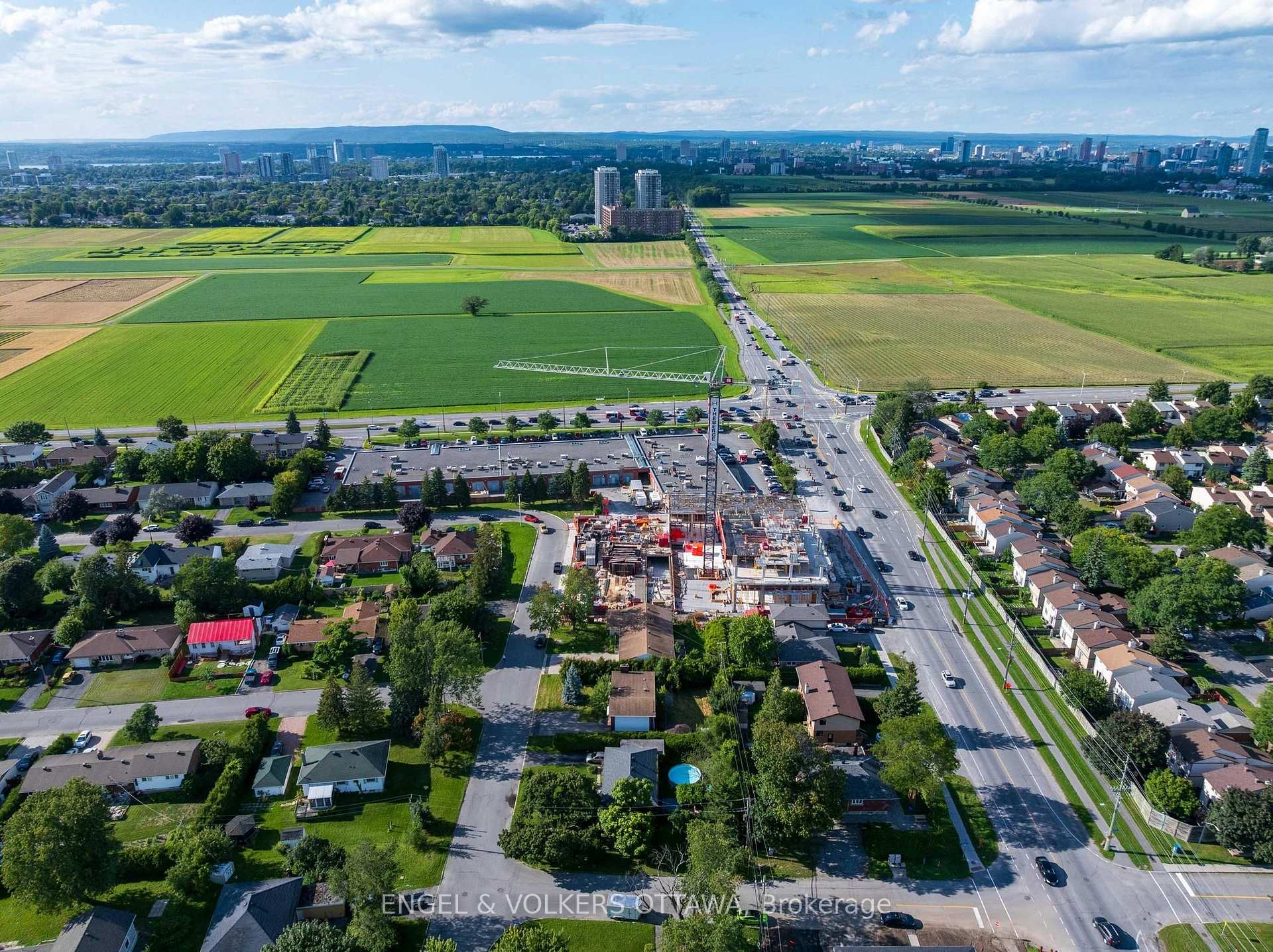 Photo 25 of 11 Hilliard Avenue, Ottawa, City View/Skyline/Fisher Heights/Parkwood Hills — HOMEH