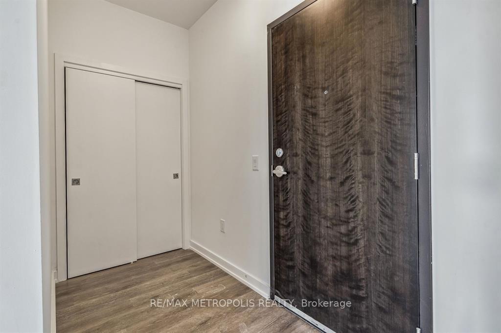 Photo 20 of Unit 422, 430 Essa Road, Barrie, Holly — HOMEH