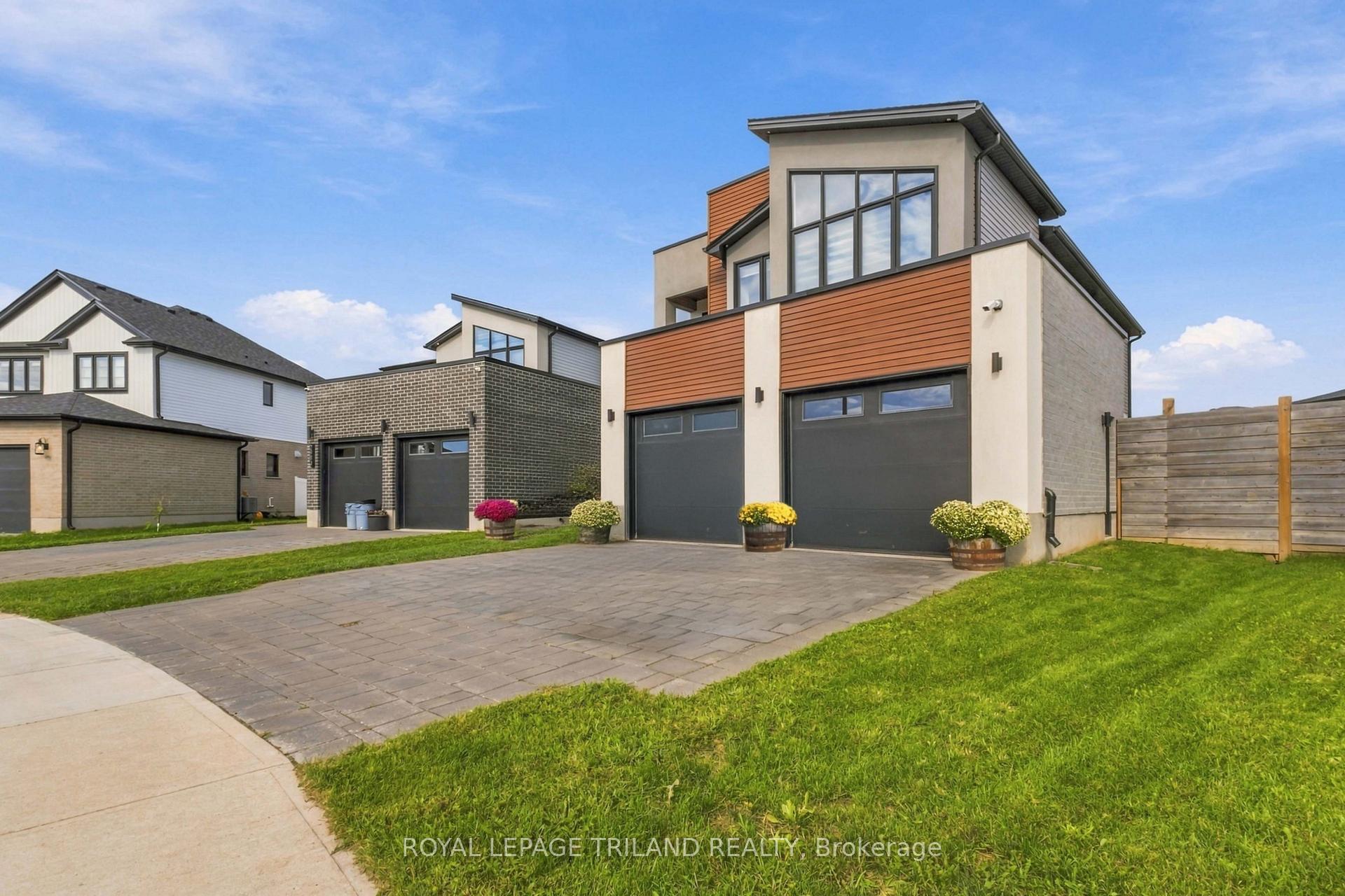 Photo 10 of 2985 Heardcreek Trail, London, North S — HOMEH