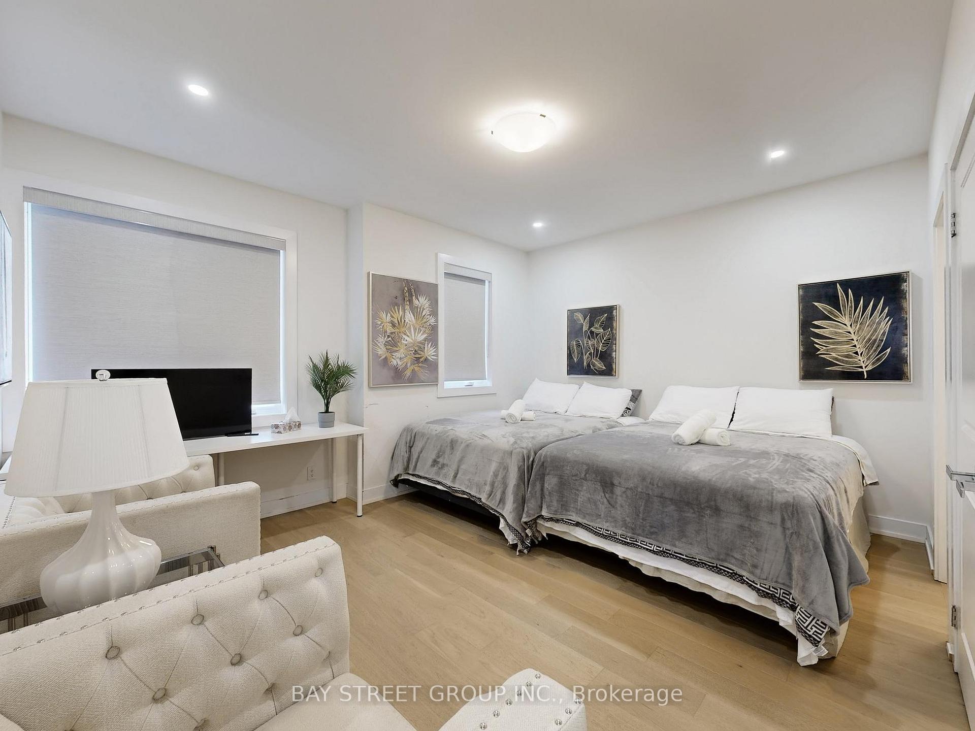 Photo 23 of 88 Harvey Bunker Crescent, Markham, Angus Glen — HOMEH