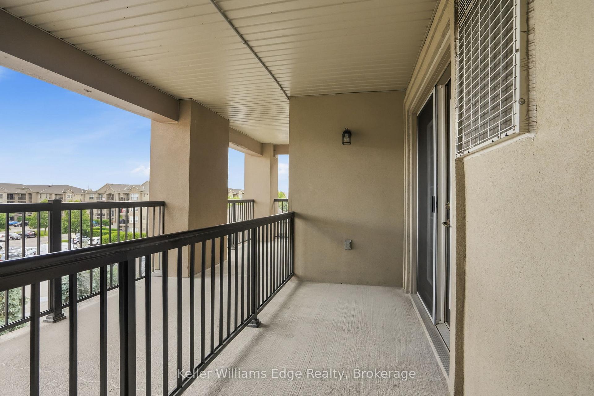 Photo 20 of Unit 406, 2075 Appleby Line, Burlington, Uptown — HOMEH