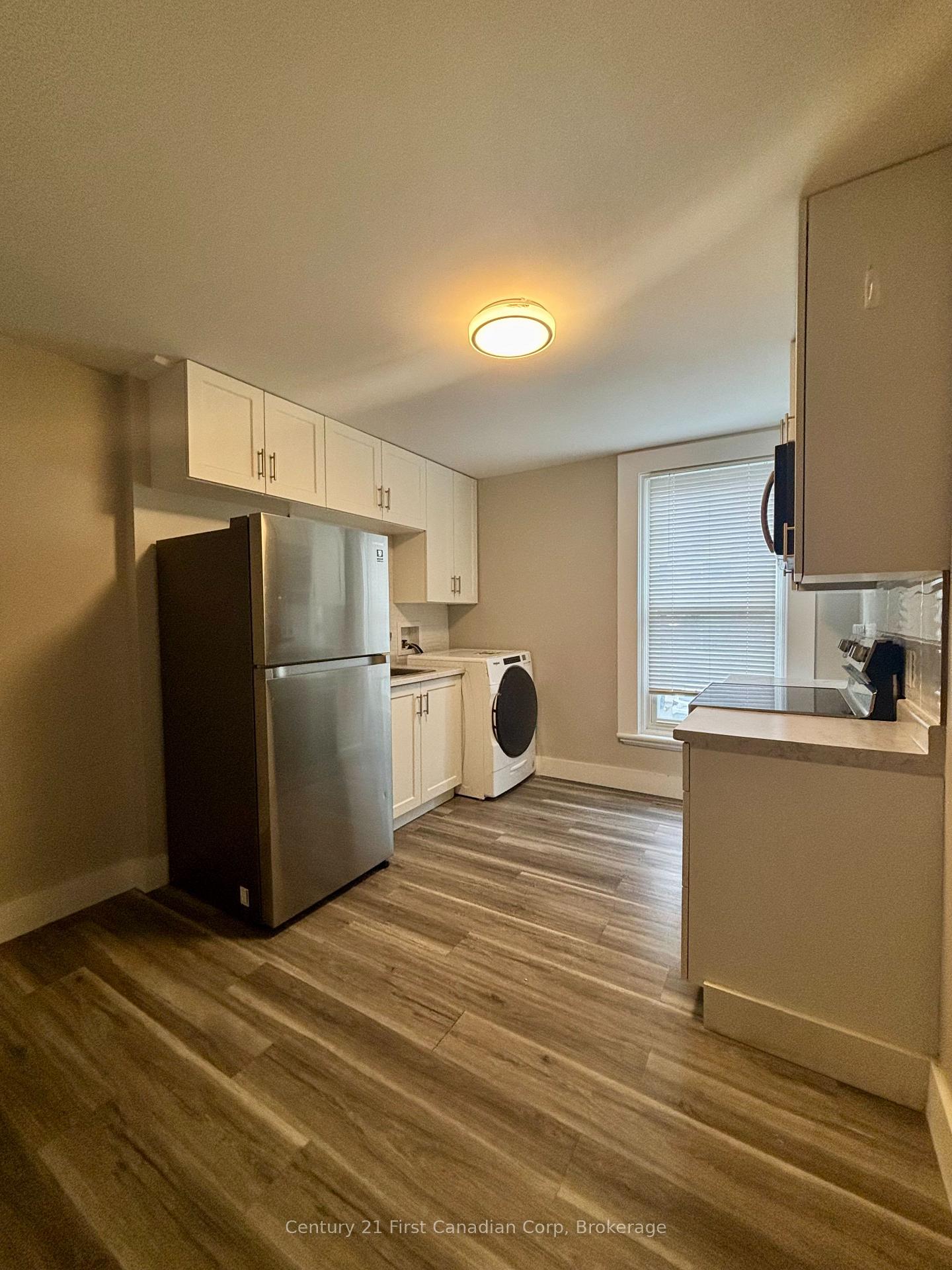 Photo of Unit 4, 34 Vansittart Avenue