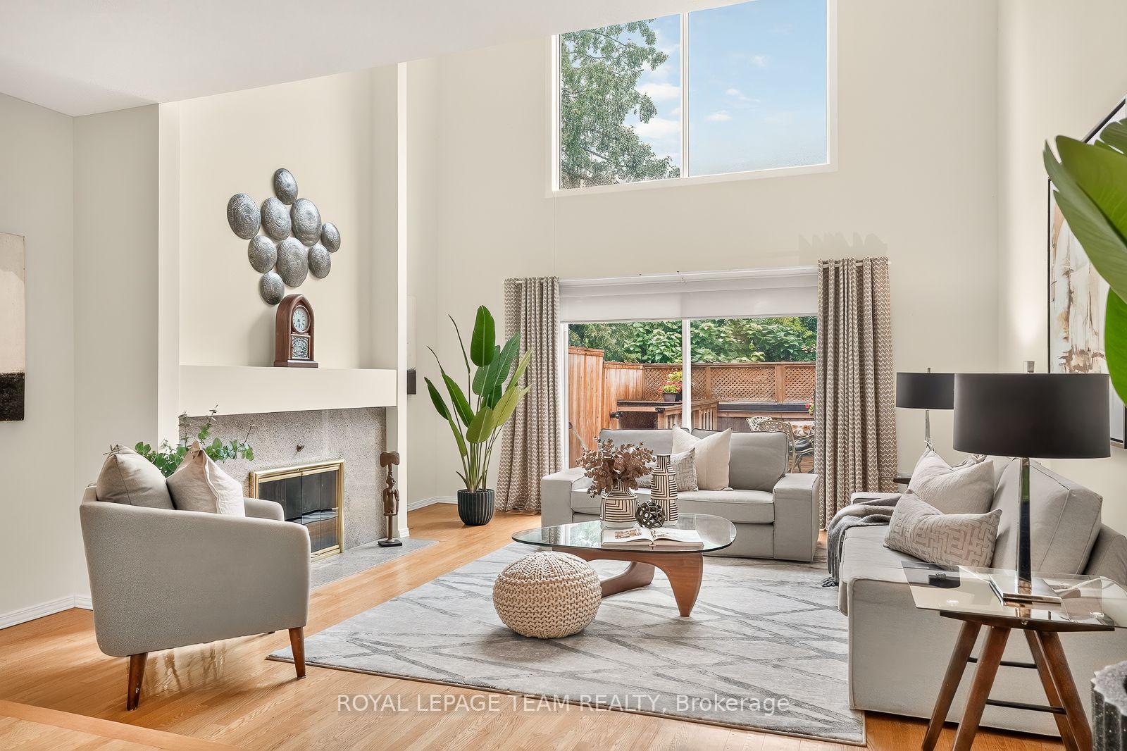 Photo 2 of 164 Dufferin Road, Ottawa, Lindenlea — HOMEH