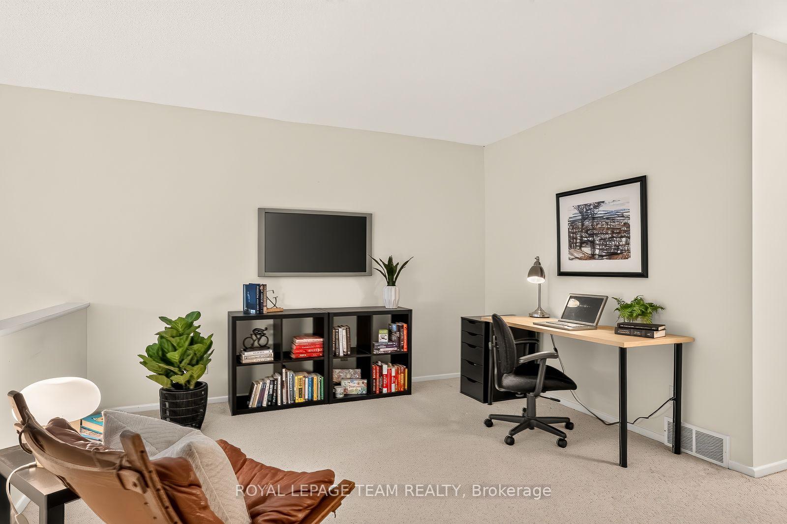 Photo 10 of 164 Dufferin Road, Ottawa, Lindenlea — HOMEH