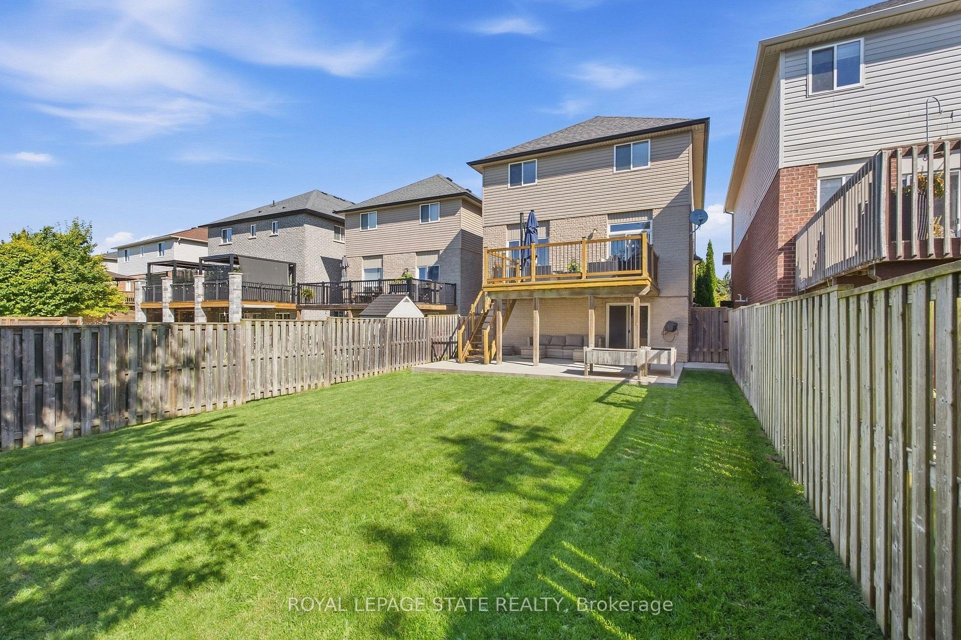 Photo 41 of 139 Stoneglen Way, Hamilton, Mount Hope — HOMEH
