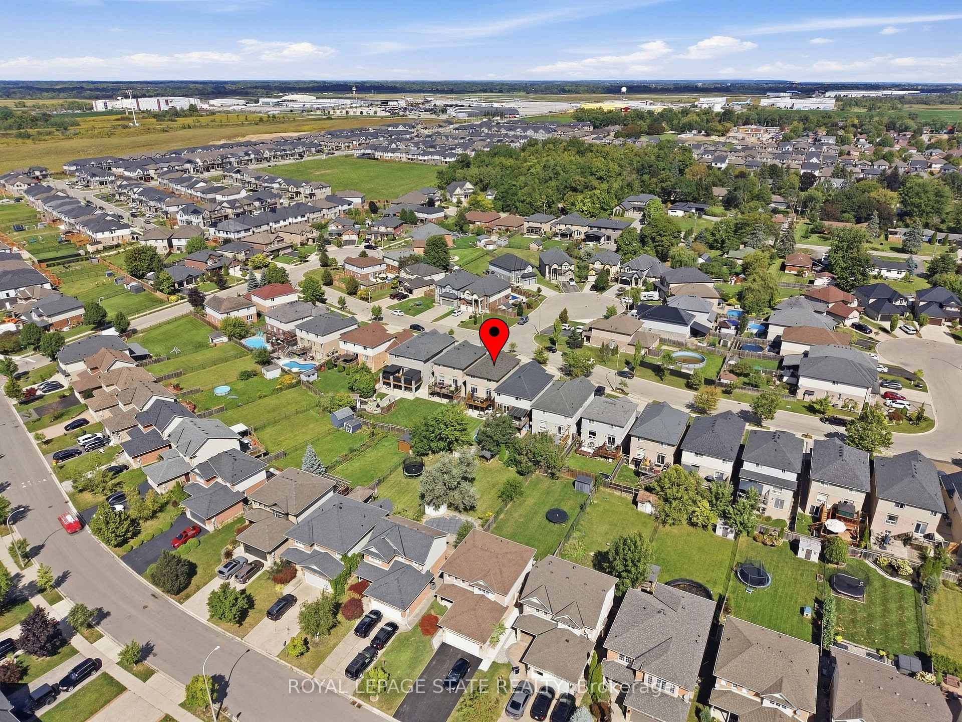 Photo 47 of 139 Stoneglen Way, Hamilton, Mount Hope — HOMEH