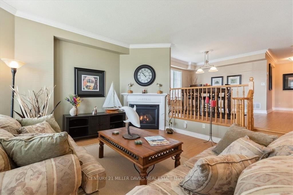 Photo 7 of Unit TH1, 442 Maple Avenue, Burlington, Brant — HOMEH