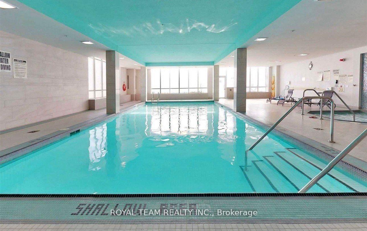 Photo 8 of Unit 1014, 85 Park Road N, Vaughan, Beverley Glen — HOMEH