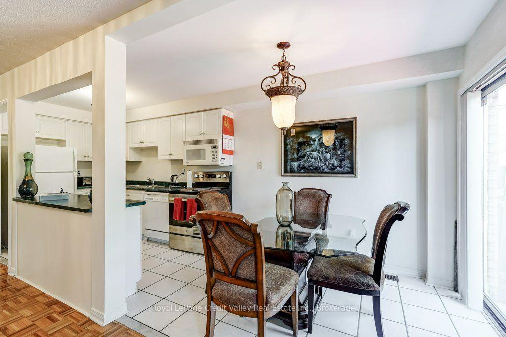 Photo 10 of 23 Tinsmith Street, Brampton, Northwest Sandalwood Parkway — HOMEH