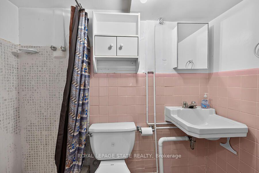 Photo 37 of 428 Brunswick Street, Hamilton, McQuesten — HOMEH