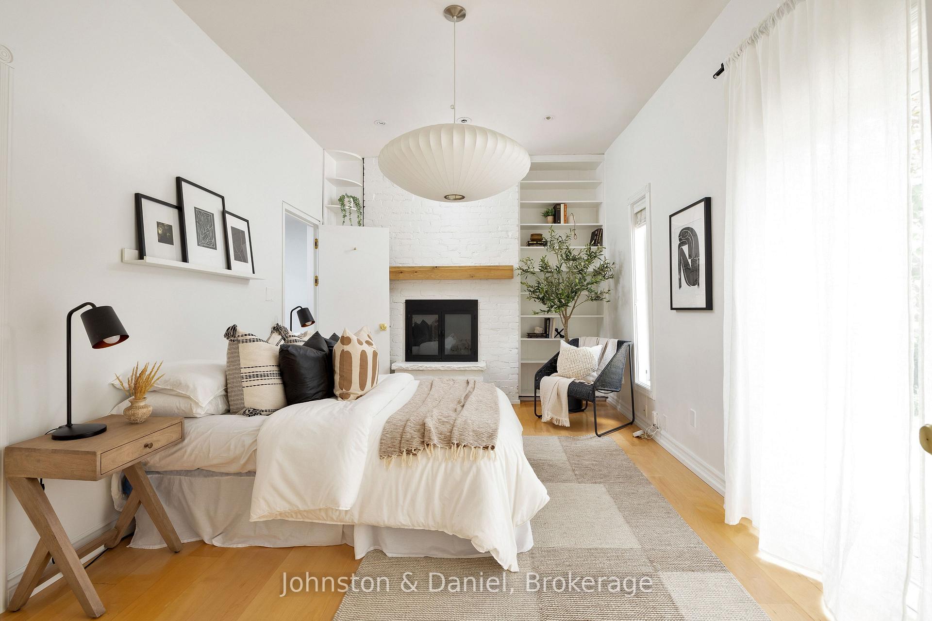 Photo 15 of 56 Grandview Avenue, Toronto, North Riverdale — HOMEH