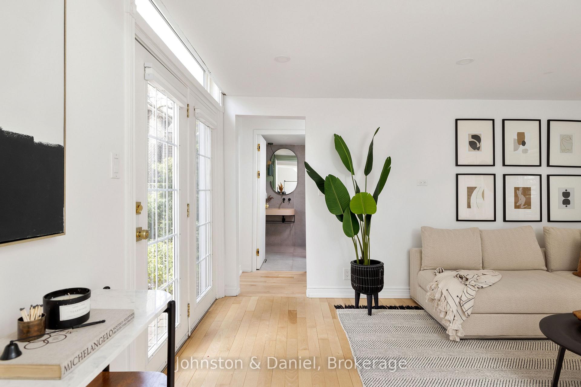Photo 19 of 56 Grandview Avenue, Toronto, North Riverdale — HOMEH