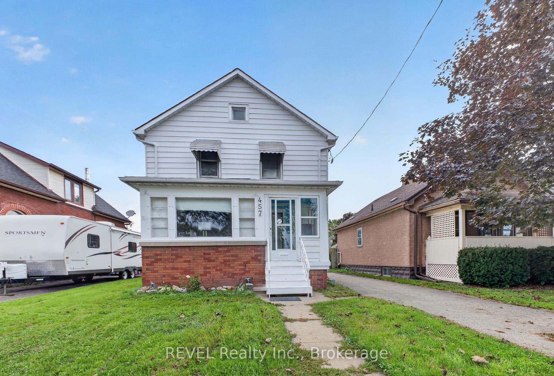 Photo 2 of 457 Davis Street, Port Colborne, Killaly East — HOMEH