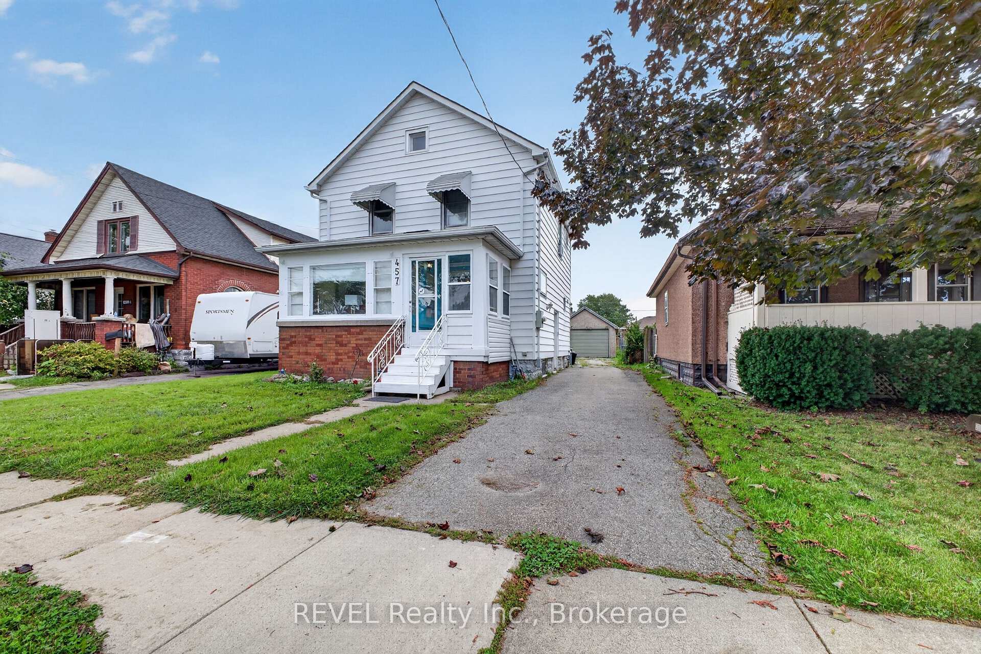 Photo 3 of 457 Davis Street, Port Colborne, Killaly East — HOMEH