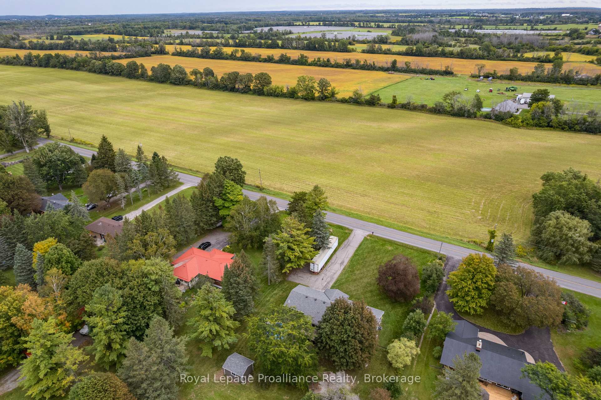 Photo 8 of 328 Ritz Road, Belleville, Thurlow Ward — HOMEH