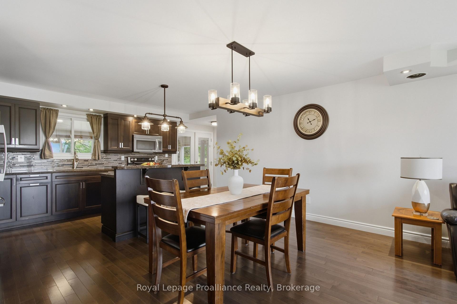 Photo 14 of 328 Ritz Road, Belleville, Thurlow Ward — HOMEH