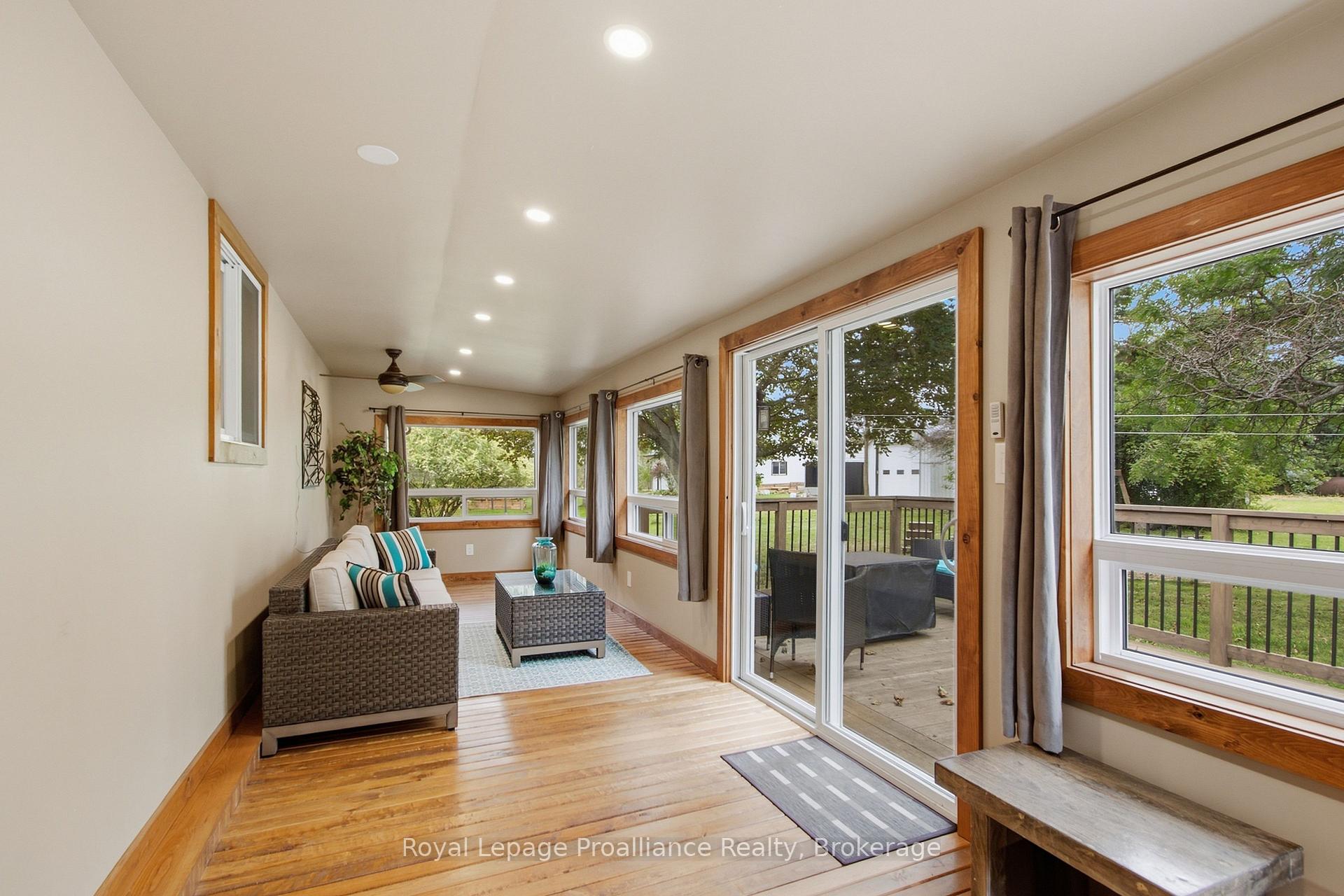 Photo 20 of 328 Ritz Road, Belleville, Thurlow Ward — HOMEH