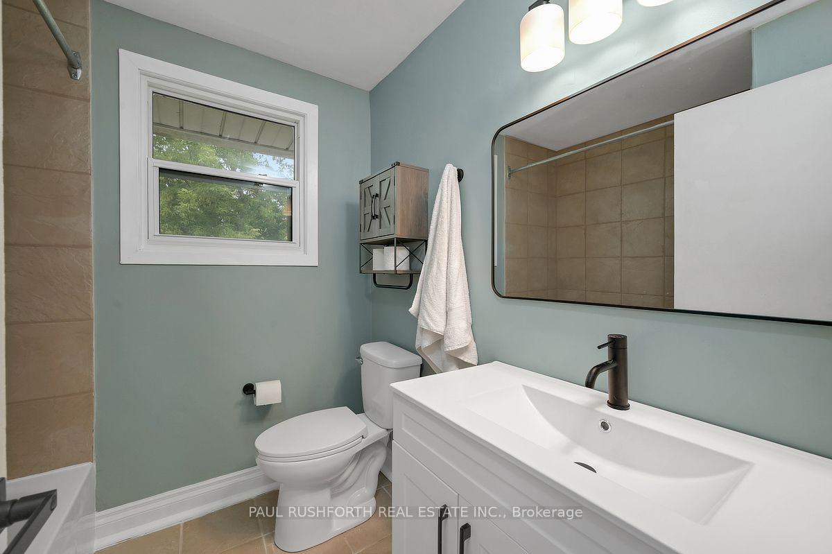 Photo 16 of 2418 Clementine Boulevard, Ottawa, Heron Park — HOMEH