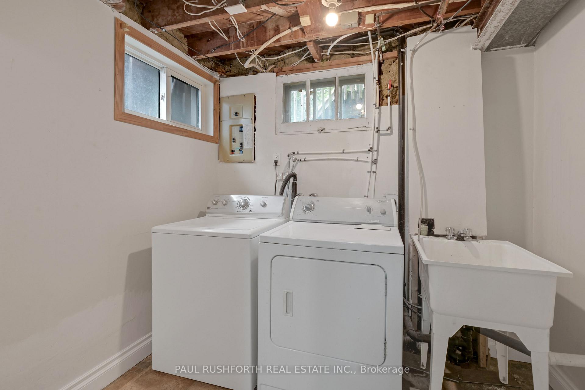 Photo 23 of 2418 Clementine Boulevard, Ottawa, Heron Park — HOMEH