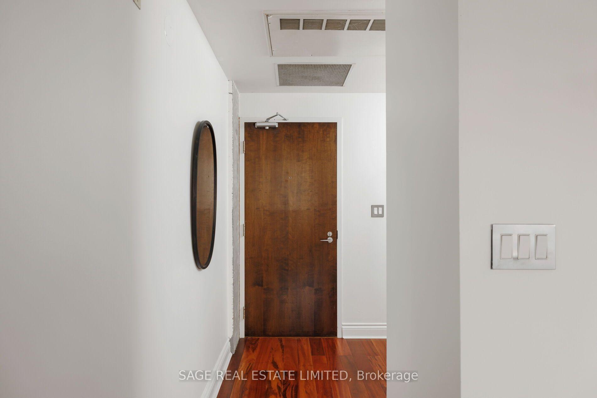Photo 4 of Unit 402, 261 King Street E, Toronto, Moss Park — HOMEH