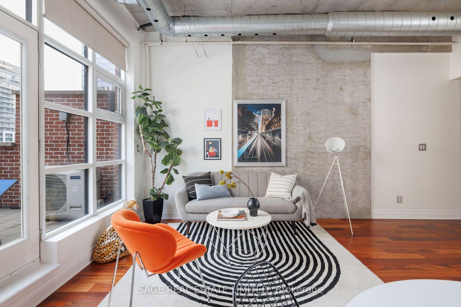 Photo 9 of Unit 402, 261 King Street E, Toronto, Moss Park — HOMEH