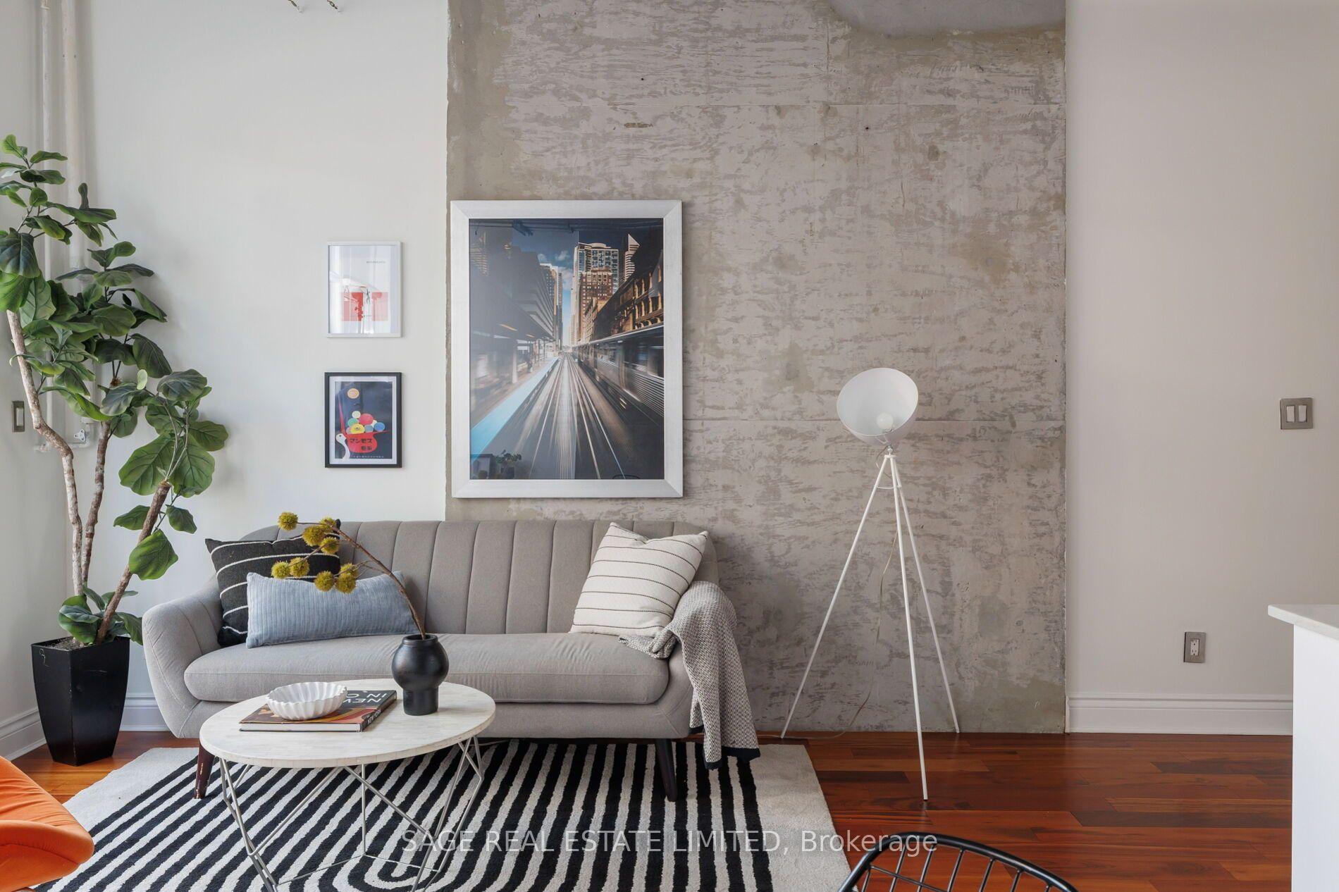 Photo 14 of Unit 402, 261 King Street E, Toronto, Moss Park — HOMEH